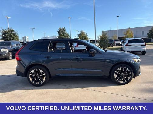 Denim Blue Metallic 2026 Volvo XC60 B5 Plus