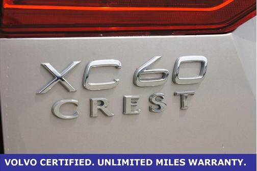 2025 Volvo XC60 Plug-In Hybrid T8 Core