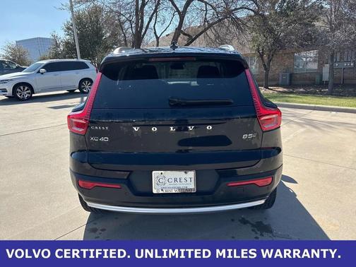 2023 Volvo XC40 Ultimate