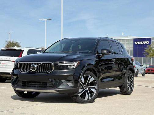 2023 Volvo XC40 Ultimate