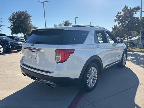 2022 Ford Explorer King Ranch