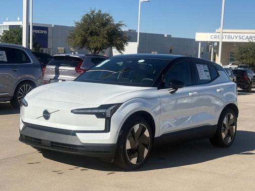 2025 Volvo EX30 Twin Motor Plus