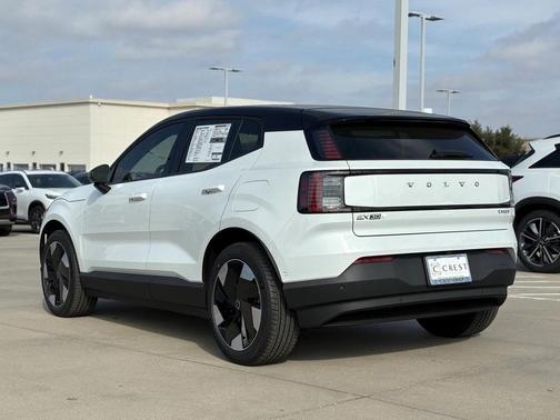 2026 Volvo EX30 Twin Motor Ultra