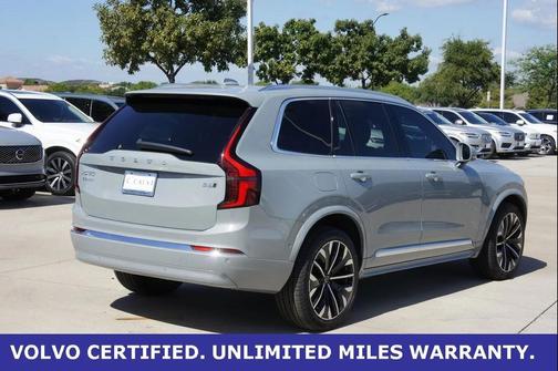 2025 Volvo XC90 B6 Plus 7-Seater