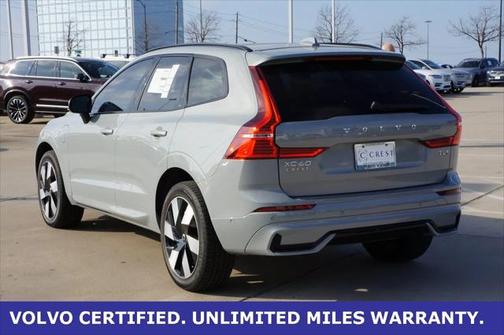 2025 Volvo XC60 Plug-In Hybrid T8 Plus