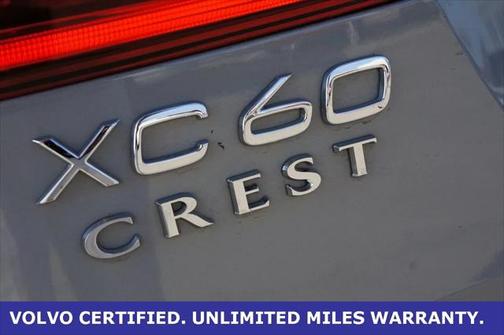 2025 Volvo XC60 Plug-In Hybrid T8 Plus