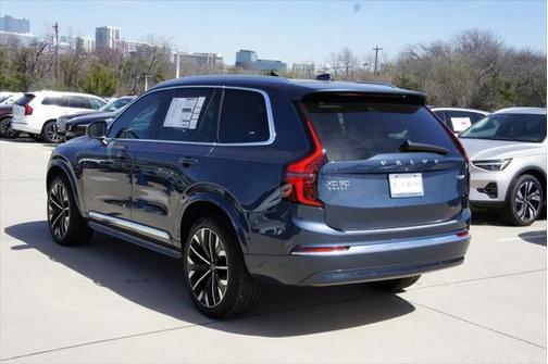2025 Volvo XC90 Plug-In Hybrid T8 (2025.5) Ultra 7-Seater