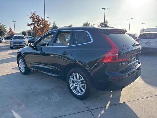 2019 Volvo XC60 T5 Momentum