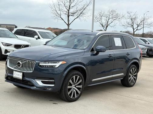 2023 Volvo XC90 B6 Plus 7-Seater