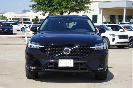 2025 Volvo XC60 B5 Plus