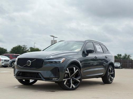 Forest Lake 2026 Volvo XC60 B5 Ultra