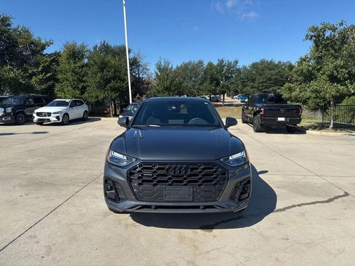 2024 Audi Q5 45 S line Premium