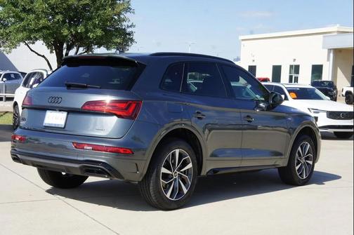 2024 Audi Q5 45 S line Premium