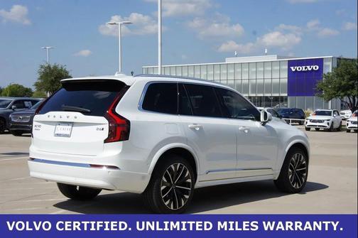 2025 Volvo XC90 B6 Plus 7-Seater