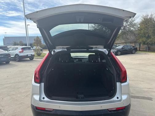 2022 Cadillac XT4 Luxury