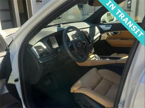 2024 Volvo XC90 Recharge Plug-In Hybrid Ultimate