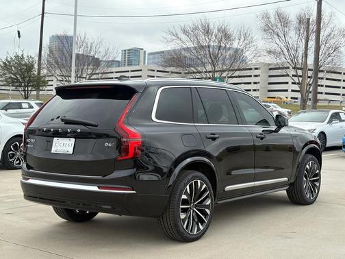 2026 Volvo XC90 B6 Ultra 6-Seater