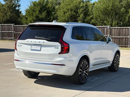 2026 Volvo XC90 B5 Ultra 7-Seater