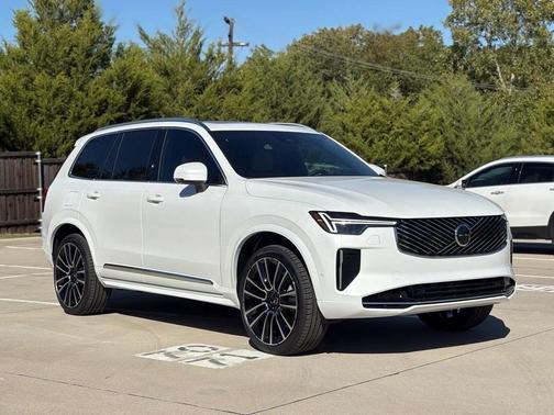 2026 Volvo XC90 B5 Ultra 7-Seater