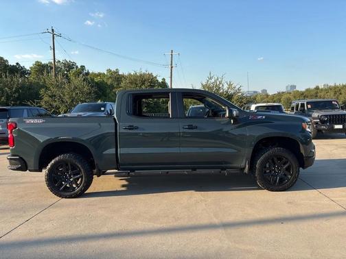 2025 Chevrolet Silverado 1500 LT Trail Boss