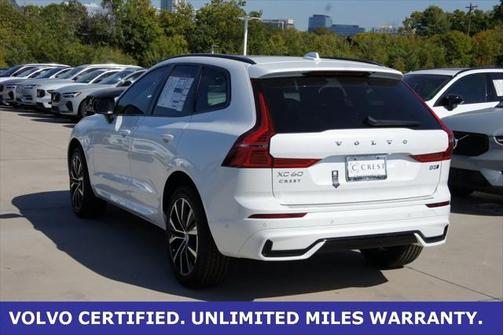 2025 Volvo XC60 B5 Plus