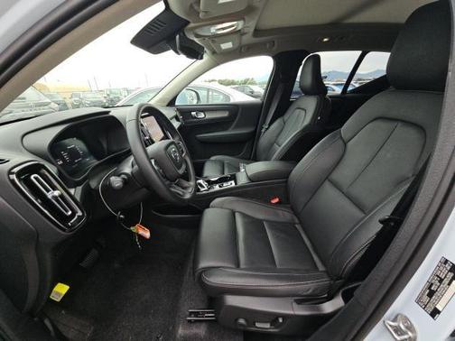 Cloud Blue 2025 Volvo XC40 B5 Plus Bright Theme