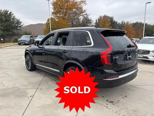 2025 Volvo XC90 B6 Plus 7-Seater