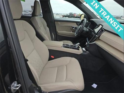 2025 Volvo XC90 B6 Plus 7-Seater