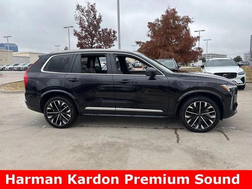 2025 Volvo XC90 B6 Plus 7-Seater