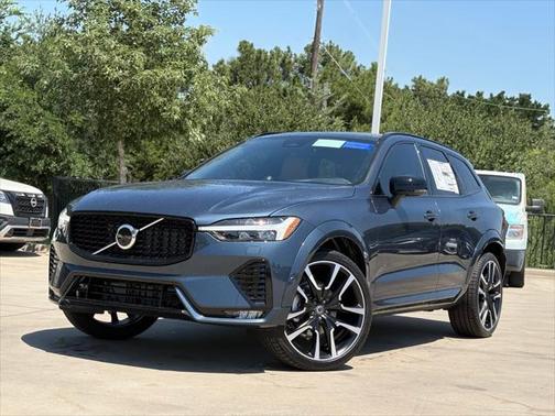 2025 Volvo XC60 B5 Ultra