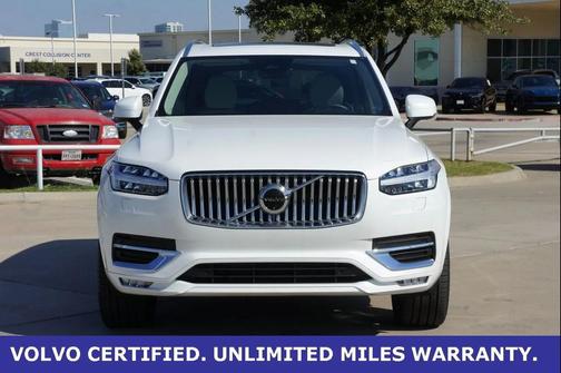 2024 Volvo XC90 B6 Plus Bright Theme