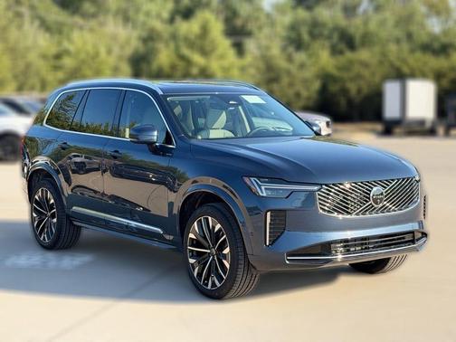 Denim Blue 2027 Volvo XC90 Ultra