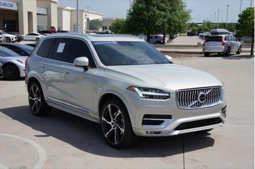 2022 Volvo XC90 T6 Inscription