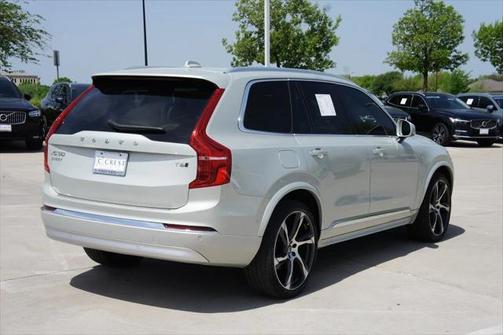 2022 Volvo XC90 T6 Inscription