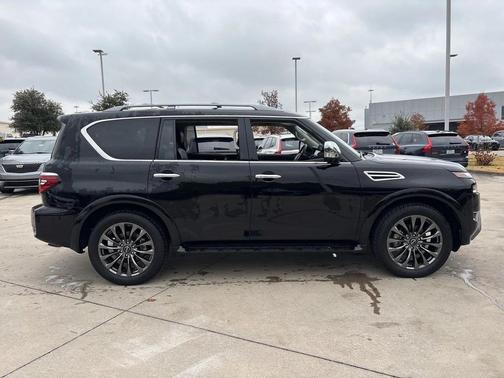 2024 Nissan Armada Platinum