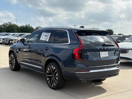 2025 Volvo XC90 Plug-In Hybrid T8 (2025.5) Ultra 7-Seater