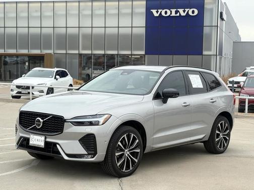 2025 Volvo XC60 B5 Plus
