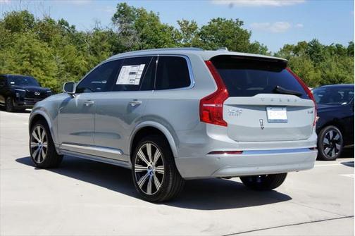 2025 Volvo XC90 B6 Plus 7-Seater