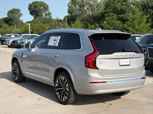 2025 Volvo XC90 Plug-In Hybrid T8 (2025.5) Plus 7-Seater