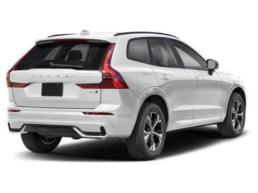 Crystal White 2026 Volvo XC60 B5 Core
