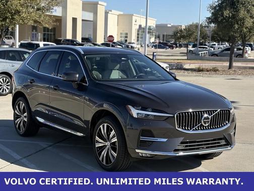 2023 Volvo XC60 B5 Plus Bright Theme