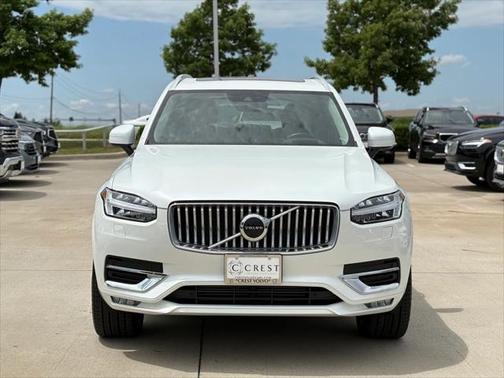 2022 Volvo XC90 T6 Inscription