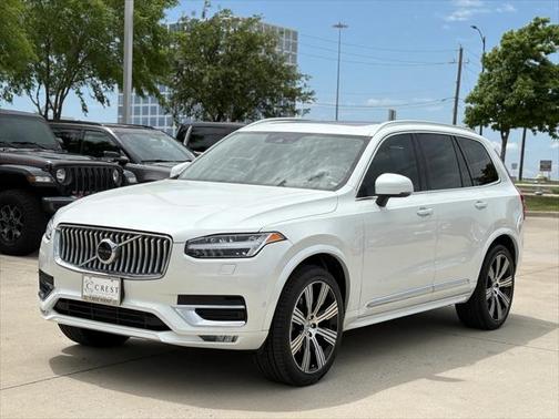 2022 Volvo XC90 T6 Inscription