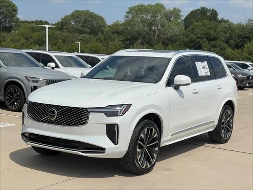 2026 Volvo XC90 B5 Core