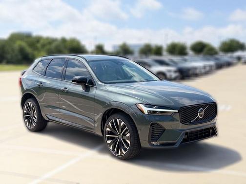 Forest Lake 2026 Volvo XC60 B5 Ultra