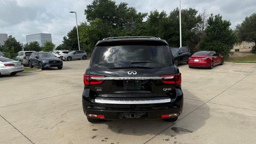 Mineral Black 2024 INFINITI QX80 Premium Select