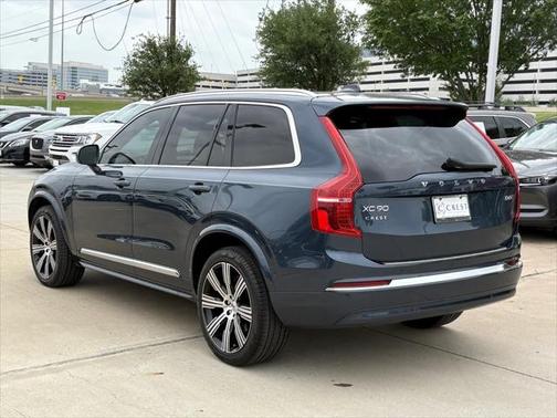 2024 Volvo XC90 B6 Plus Bright Theme