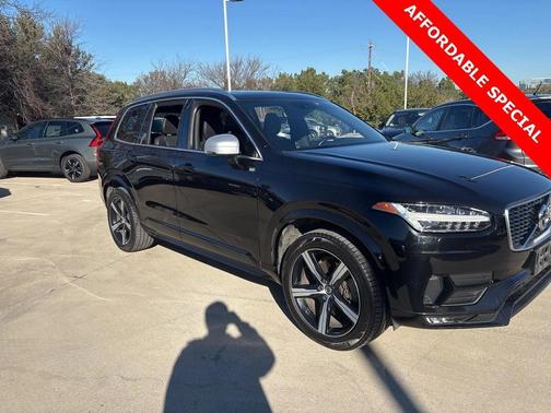 2019 Volvo XC90 T5 R-Design