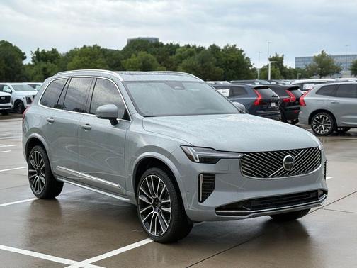 Vapour Grey 2026 Volvo XC90 B6 Plus 6-Seater