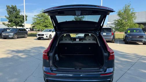 Denim Blue Metallic 2025 Volvo XC60 B5 Ultra